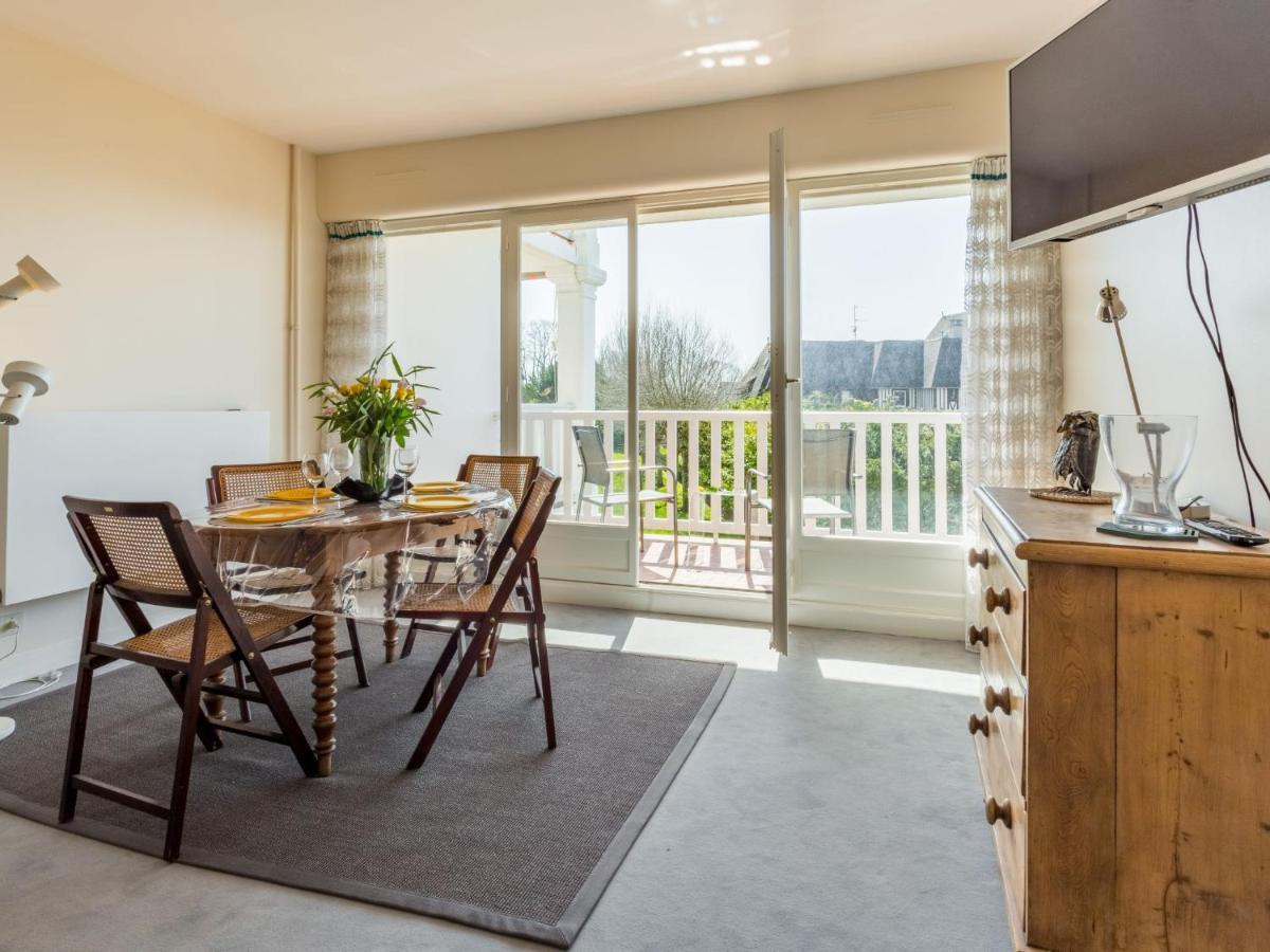 Apartment Le Parc De La Jacotte-6 By Interhome Trouville-sur-mer Exteriör bild